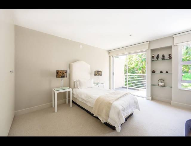 4 BEDROOM CLUSTER FOR SALE IN HURLINGHAM
